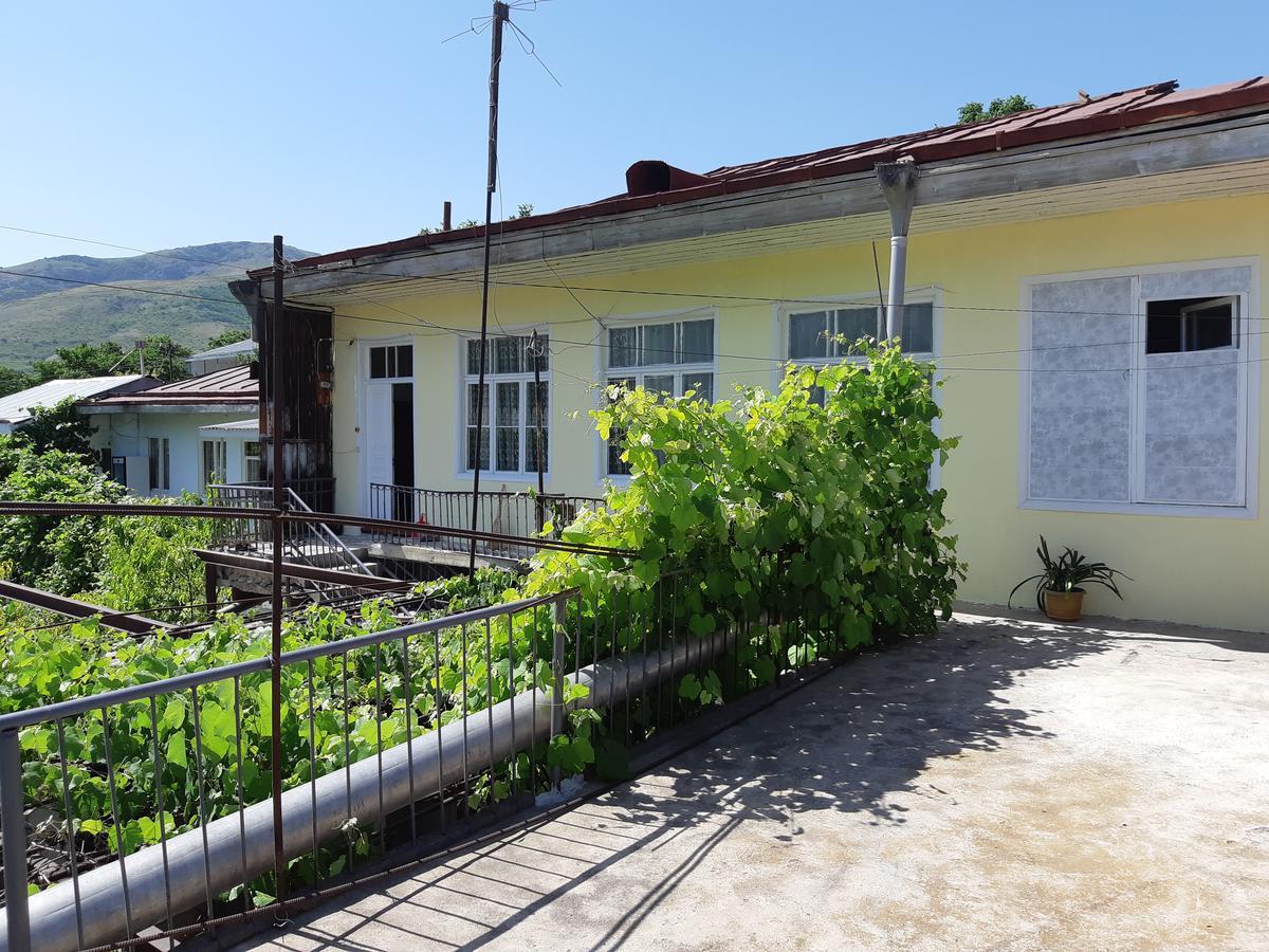Armine B&B Tatev Eksteriør billede